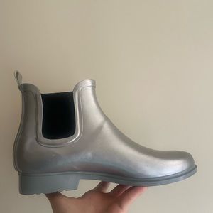 Never Worn metallic silver rain boot galoshes from GAP! Size 11.